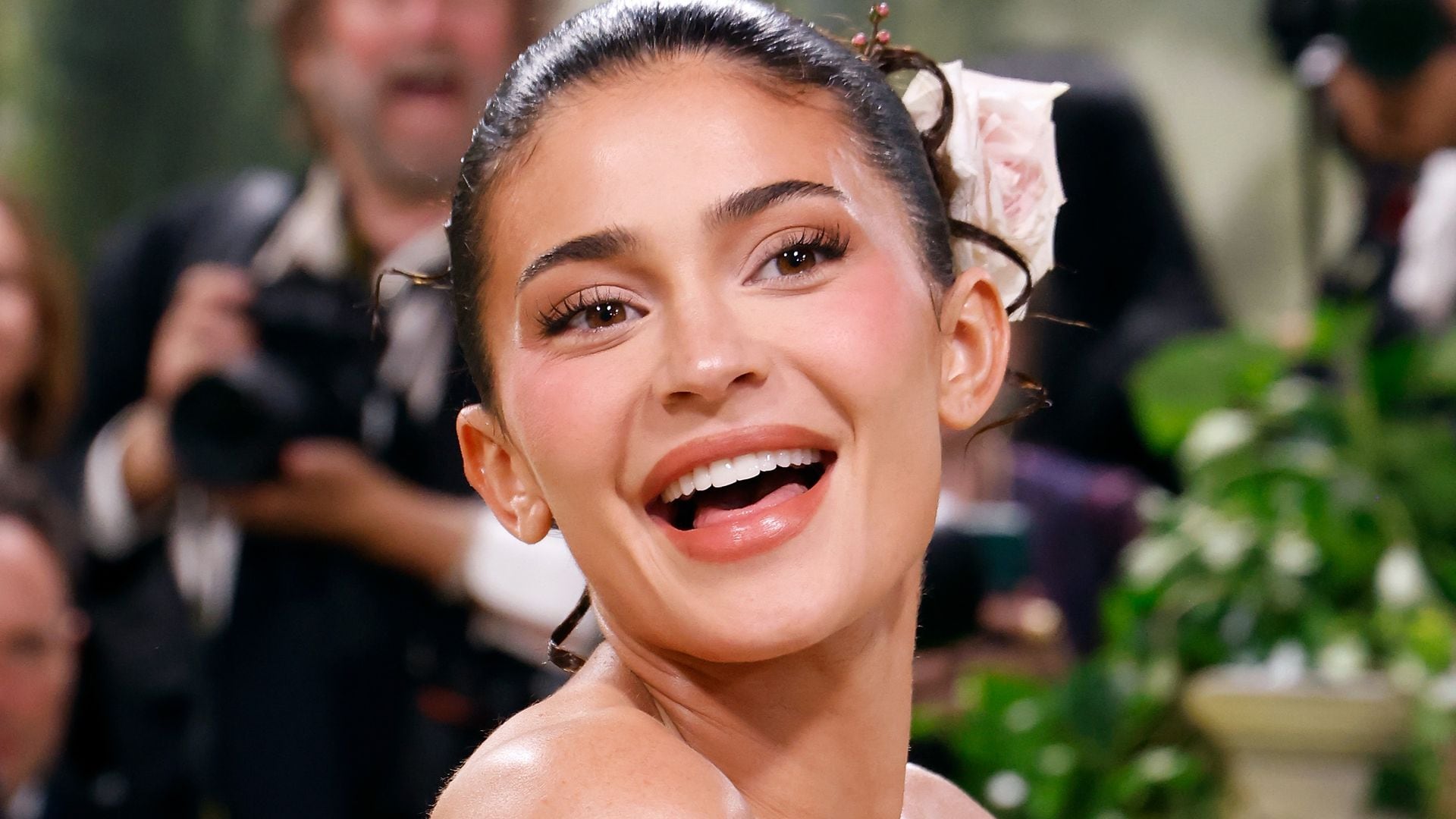 Kylie Jenner shows off micro bikini, gold hoop earrings, and Brazilian staples on yacht in Greece