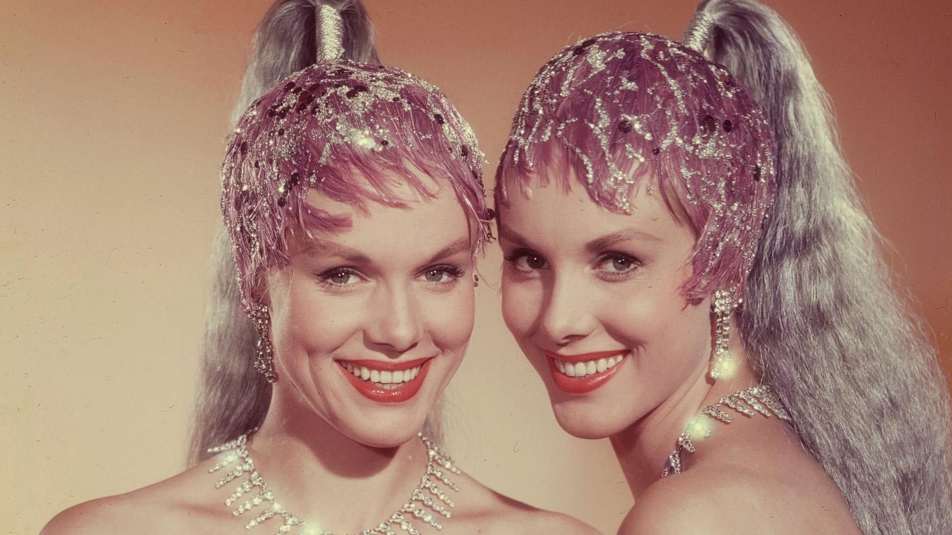 Alice and Ellen Kessler, the ‘Kessler twins,’ die together at 89 on their own terms