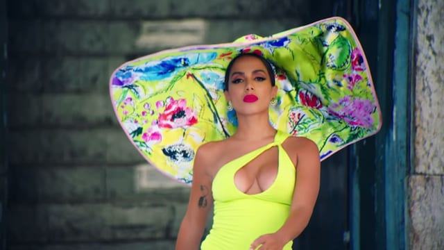 Anitta featuring Cardi B 'Me Gusta'