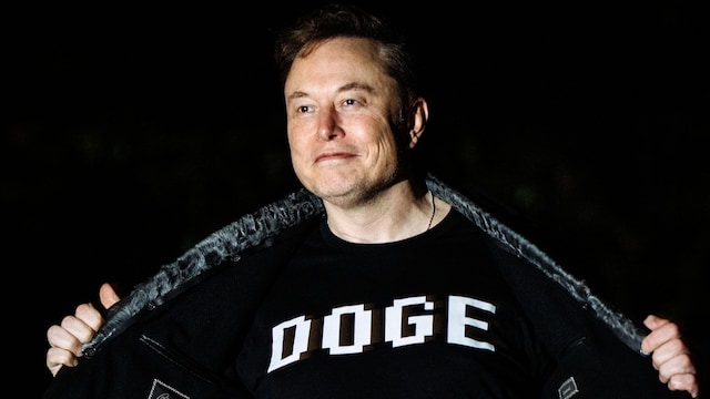Elon Musk wearing a DOGE t-shirt on March 9th, 2025