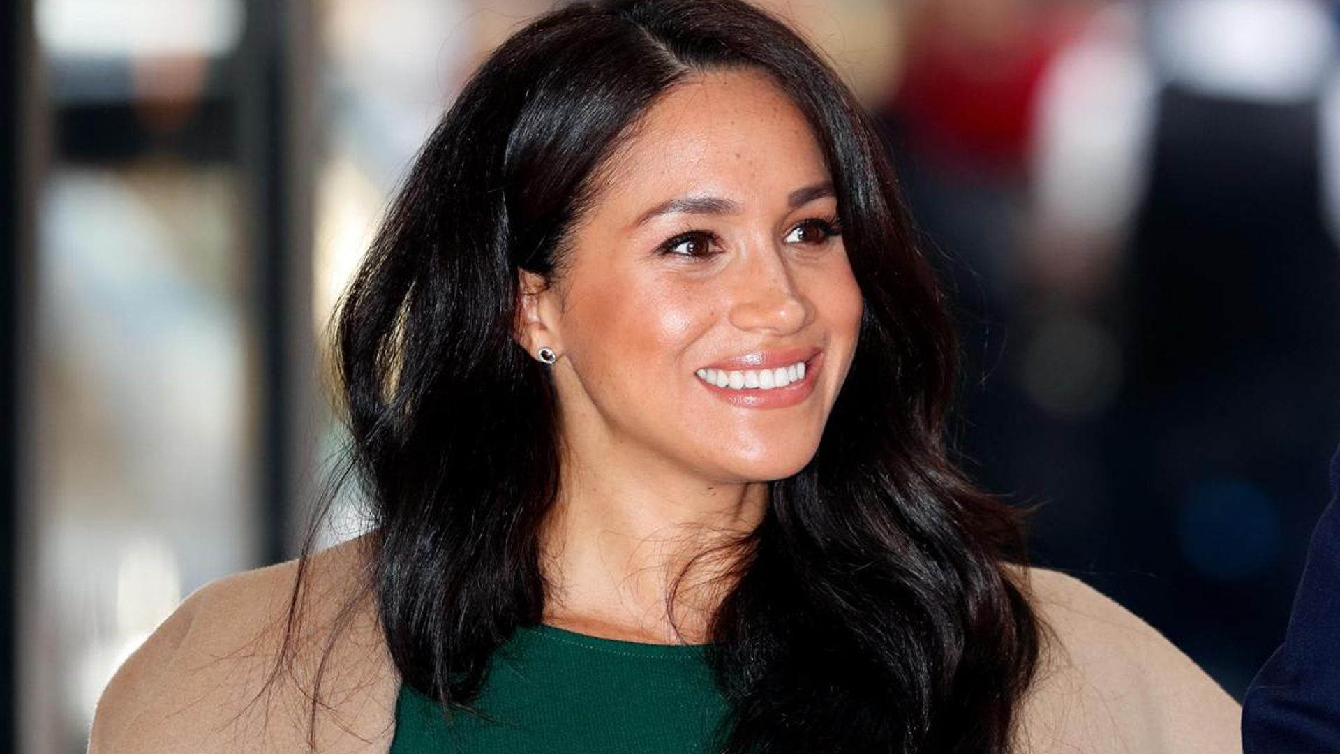 Meghan Markle’s hairstylist reveals what it’s like working with her