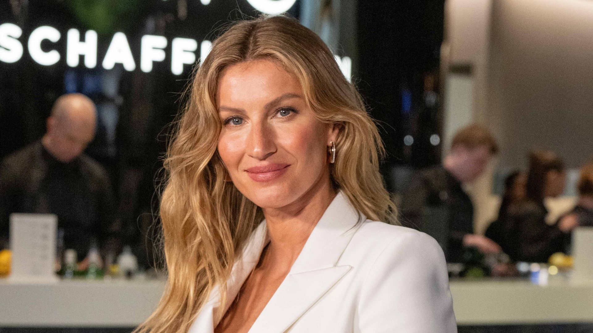 Gisele Bündchen shares raw motherhood moment: 'I've hardly brushed my hair'