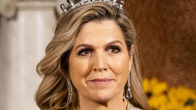 Queen Maxima has tiara moment at state banquet
