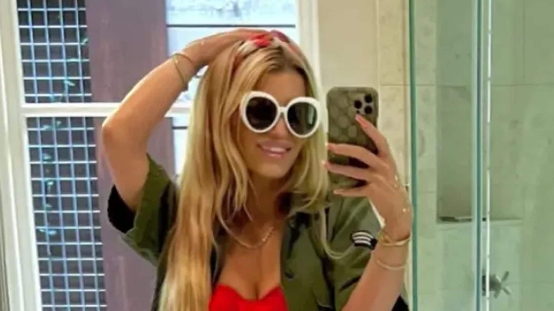Jessica Simpson stuns in red bikini after 100-pound weight loss: “I always celebrate my body”