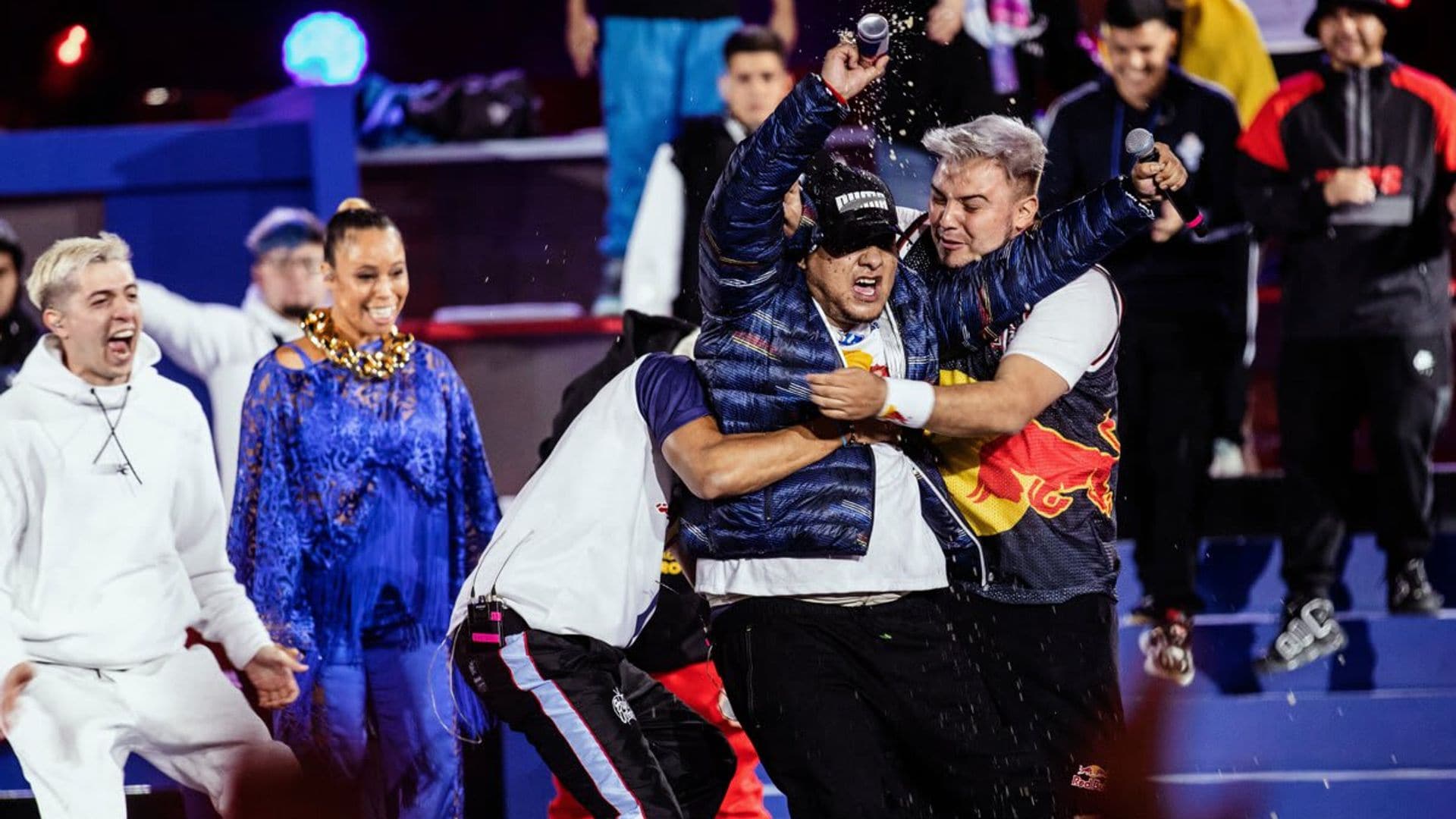 Mexico’s Aczino conquers the Quinta Vergara amphitheater becoming the first double Red Bull Batalla champion