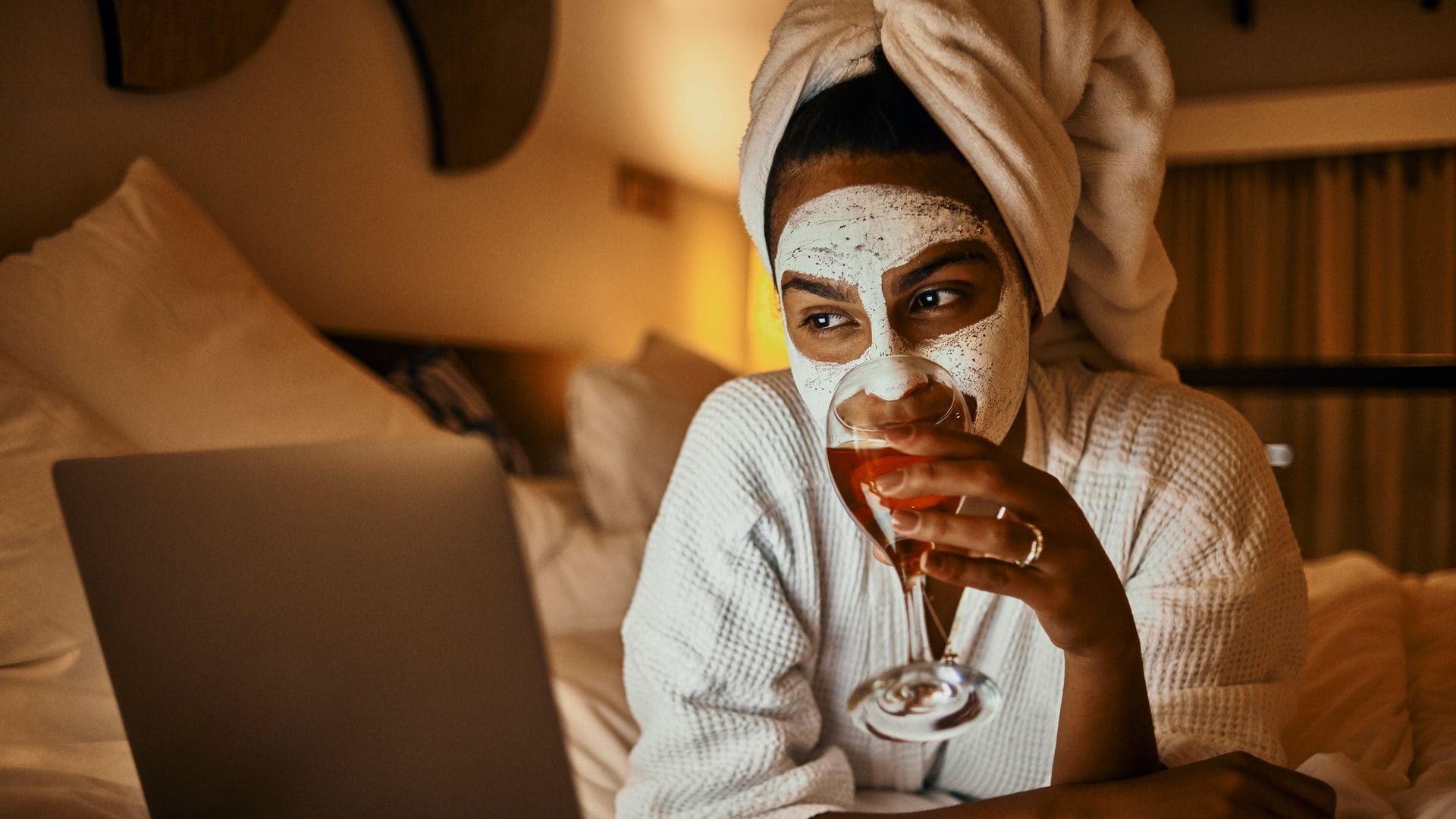 Quitting alcohol will make you look younger: Dermatologists reveal how to recuperate skin's youthfulness
