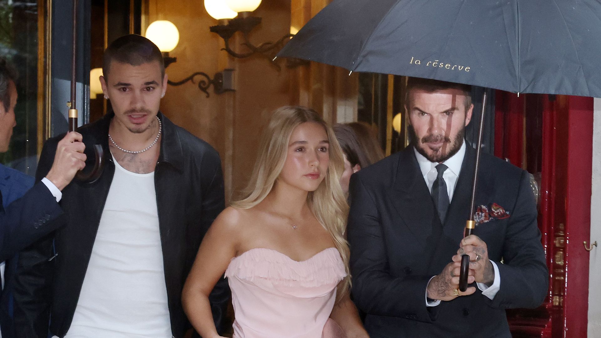  David Beckham, Romeo Beckham and Harper Beckham leaving their hotel ahead of the Victoria Beckham Fashion show during the Womenswear Spring Summer 2026 as part of Paris Fashion Week on October 03, 2025 in Paris, France.