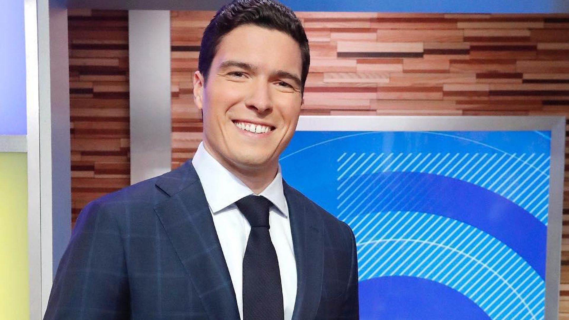 ‘Good Morning America’ reporter Will Reeve reacts after he’s caught on camera with no pants