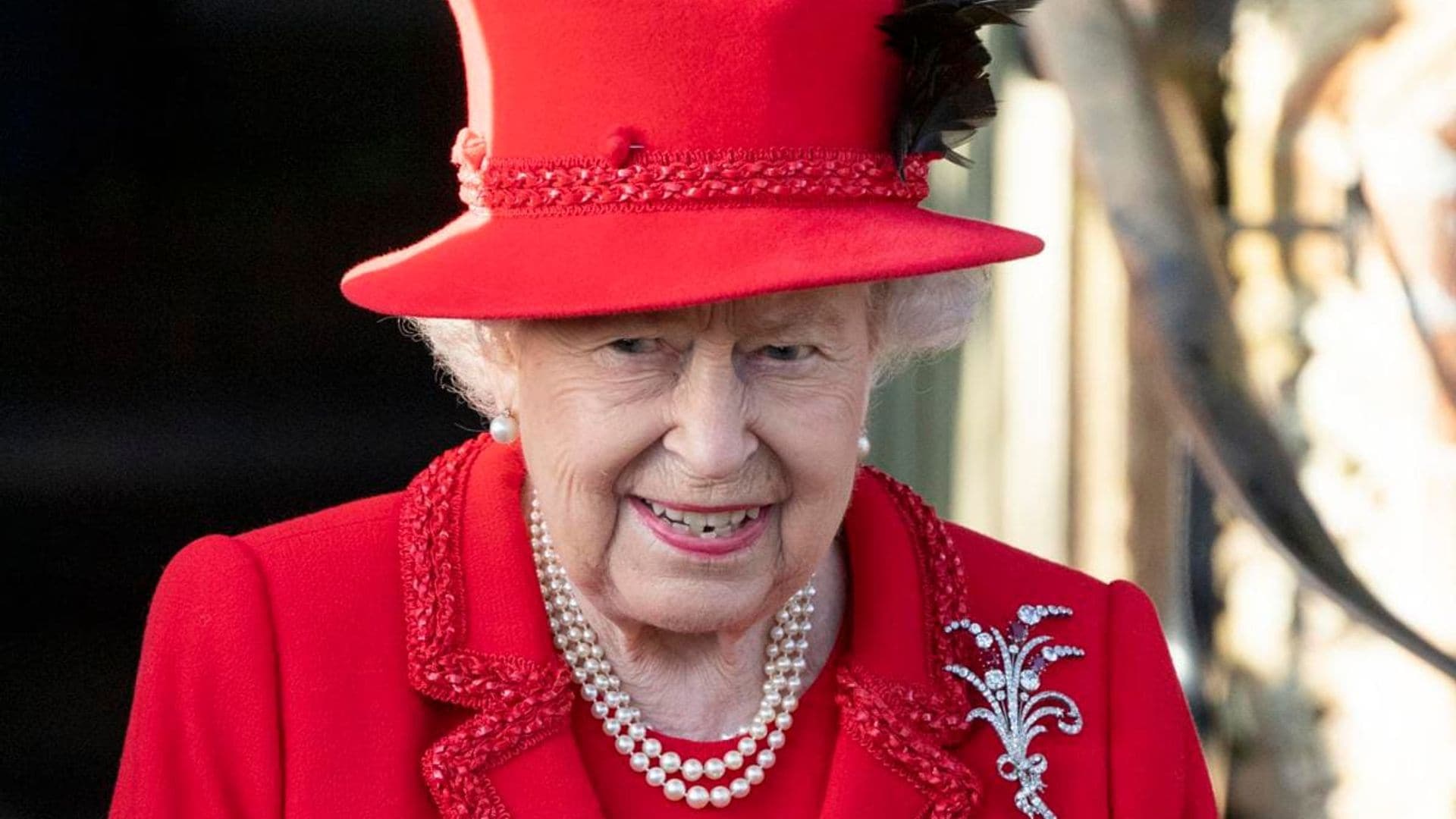 Celebrities react to Queen Elizabeth’s death: Victoria Beckham, Jennifer Garner, Paris Hilton and more