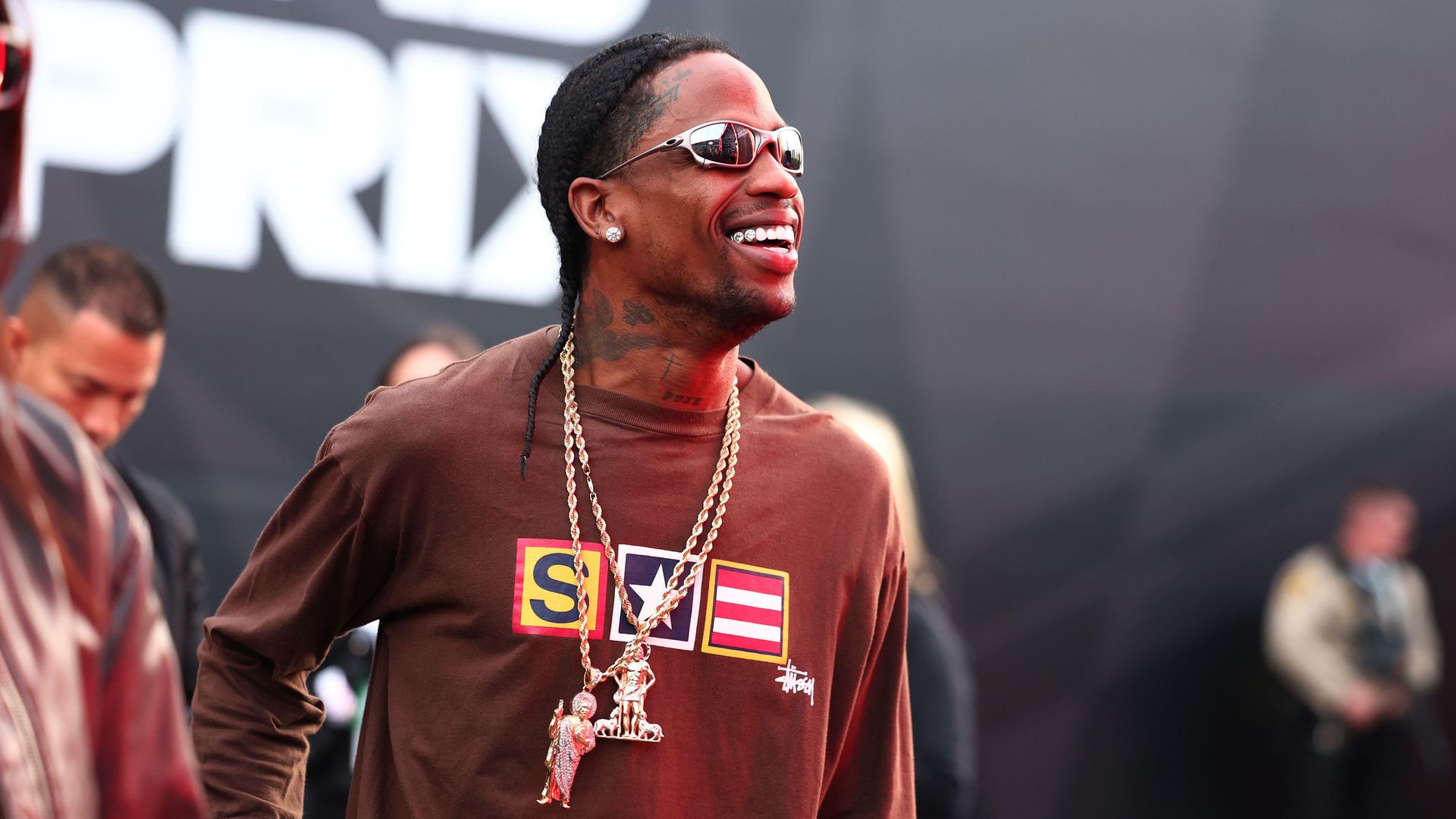 Musician Travis Scott arrives during the Formula 1 Heineken Las Vegas Grand Prix 2025 at the Las Vegas Strip Circuit, Nevada, United States on 22 November 2025 Credit: Shaun Brooks/Every Second Media Credit: Every Second Media/Alamy Live News