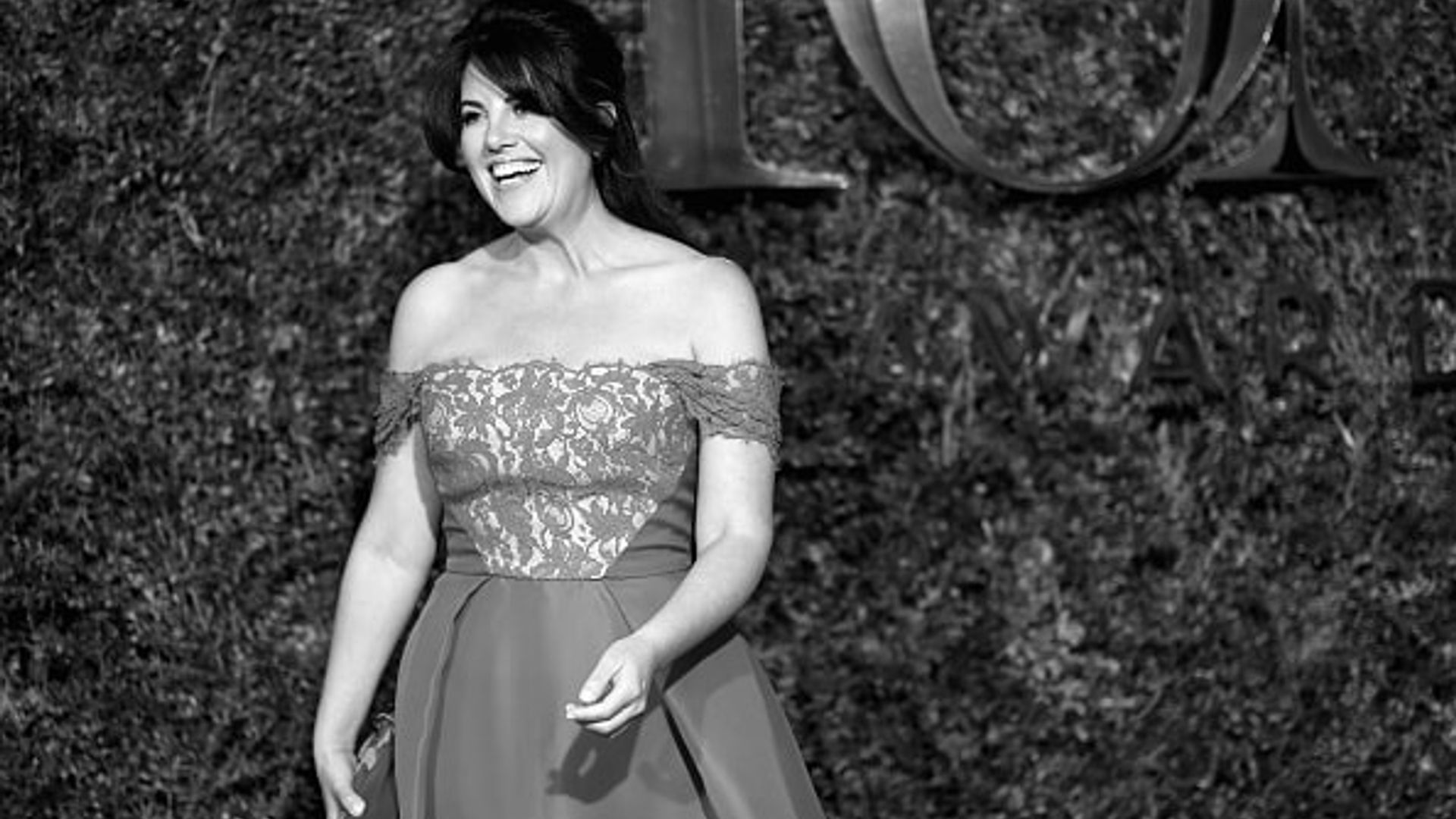 Monica Lewinsky shows off her glam new look at the 2015 Tony Awards