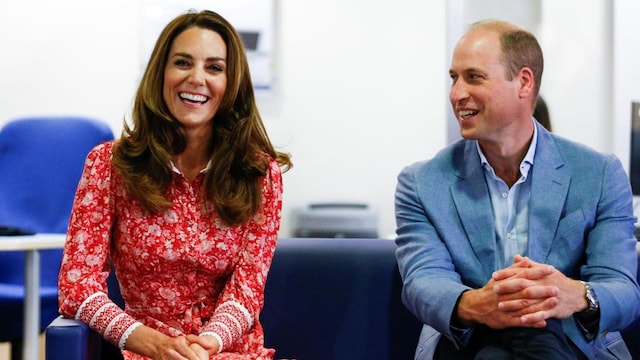 Kate Middleton looks fabulous in florals for surprise outing with Prince William