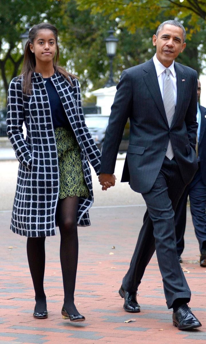 Malia Obama plaid coat and green skirt