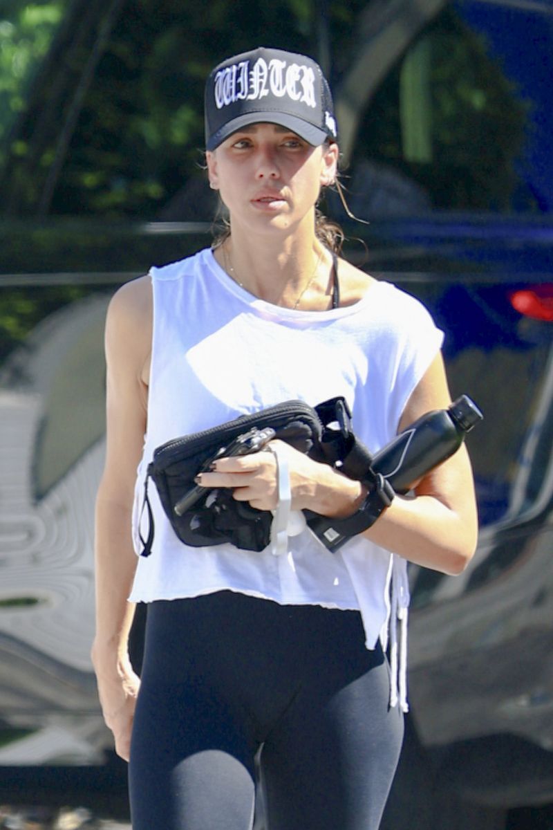 Jessica Alba stepped out makeup-free after a hot yoga session in West Hollywood on October 7.