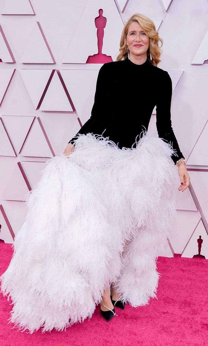 Laura Dern oscars style