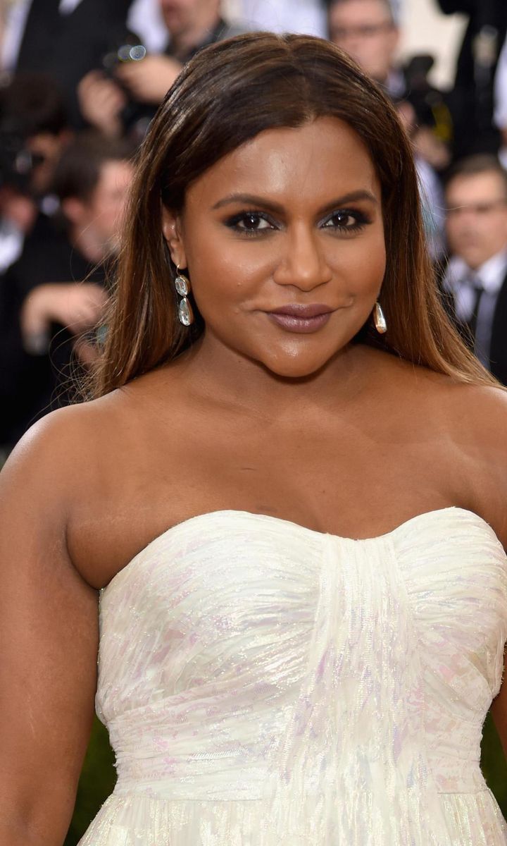 Mindy Kaling's beauty look
