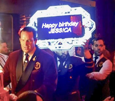 Surrounded by friends and invited guests, the actress appeared to be having an incredible time throughout the festive two-hour celebration.
