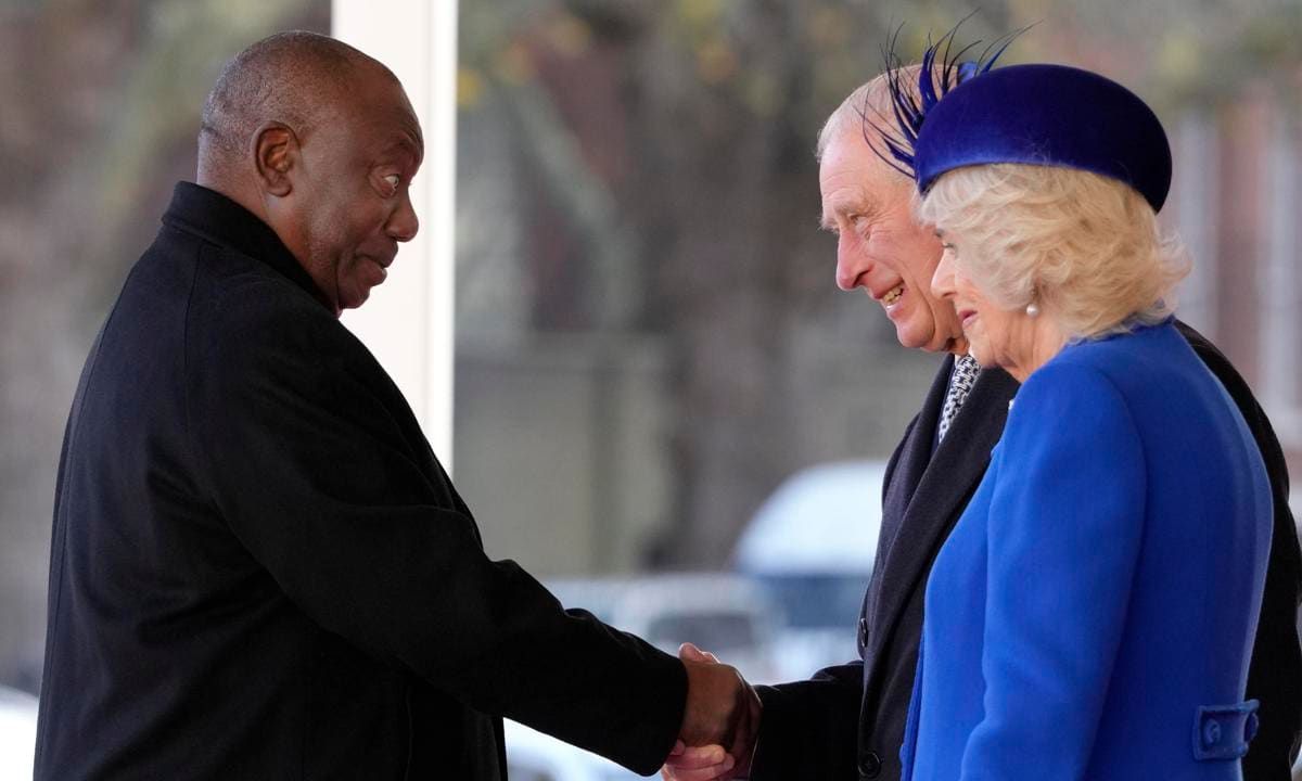 The King and Queen Consort formally welcomed the President at at Horse Guards Parade.