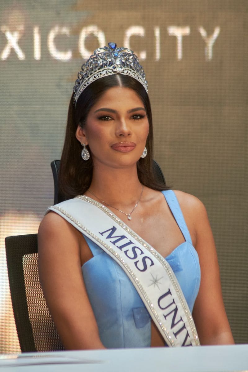 She took a moment to thank everyone who had supported her through the whirlwind.