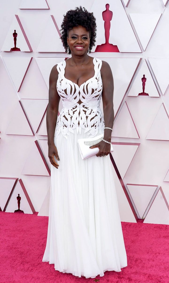 Viola Davis Oscars red carpet