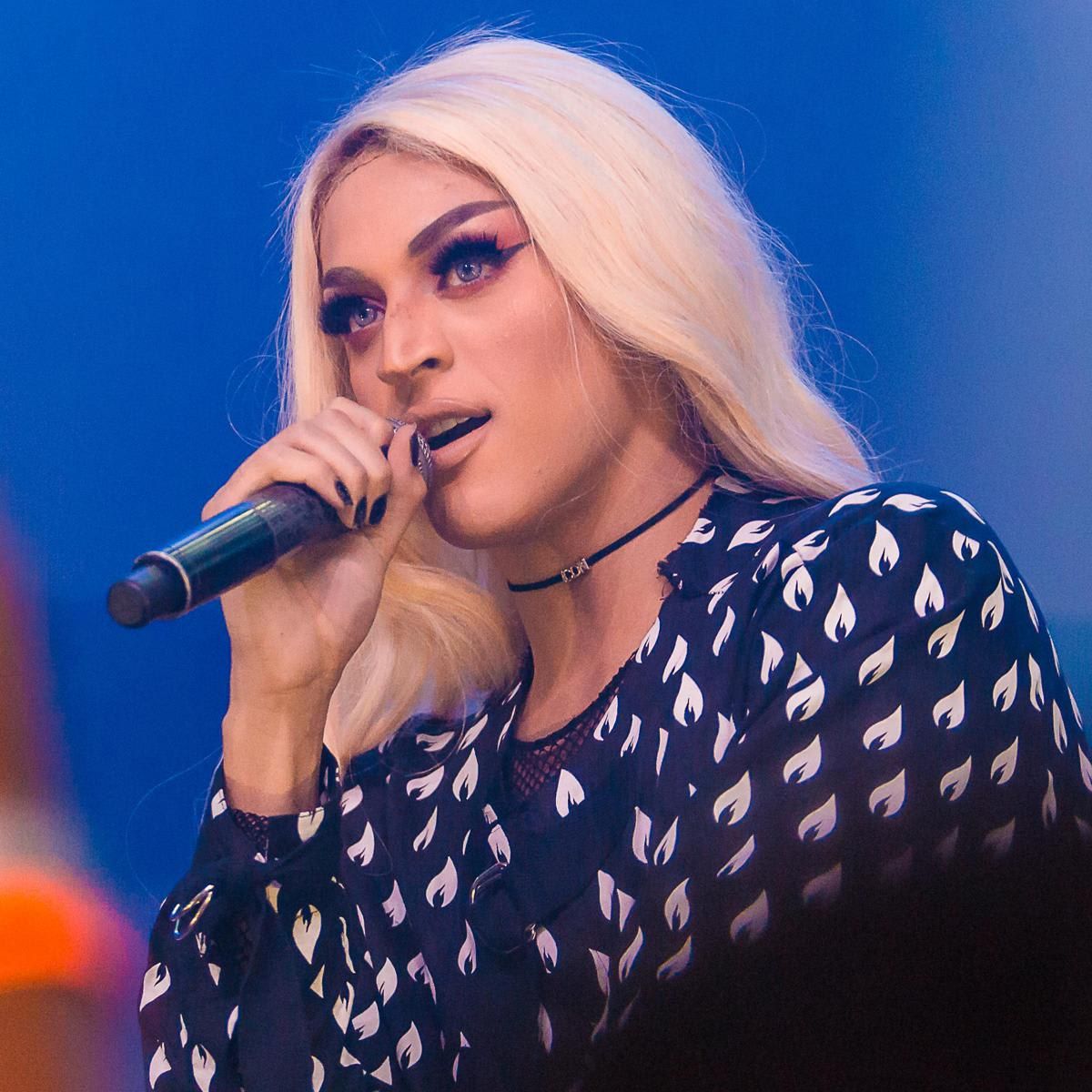 'Follow Me' by Pabllo Vittar, Rina Sawayama