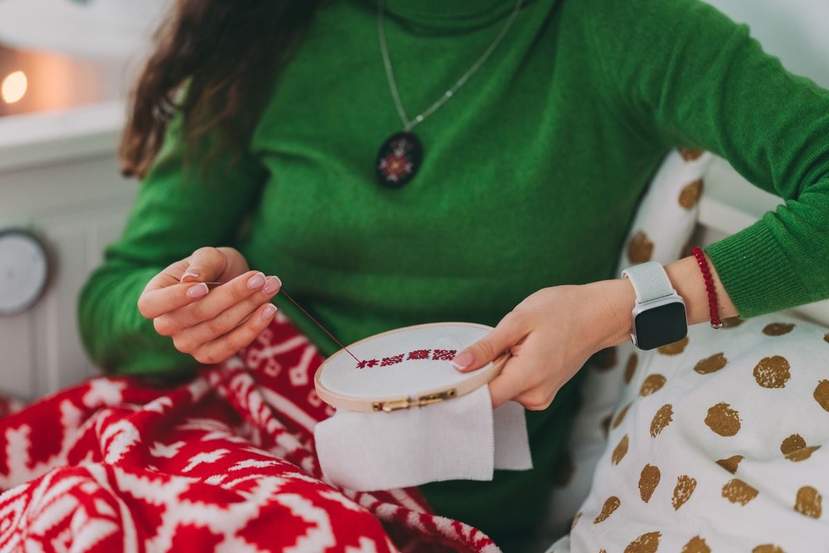 People are learning how to use digital platforms for inspiration and community while protecting their mental space from endless scrolling.