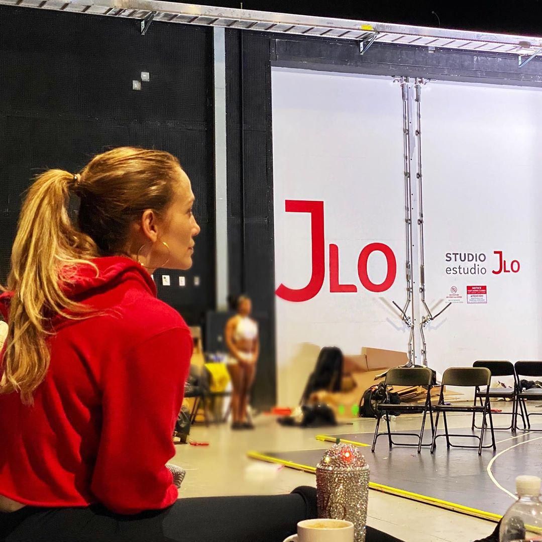 Jennifer Lopez, Super Bowl footage