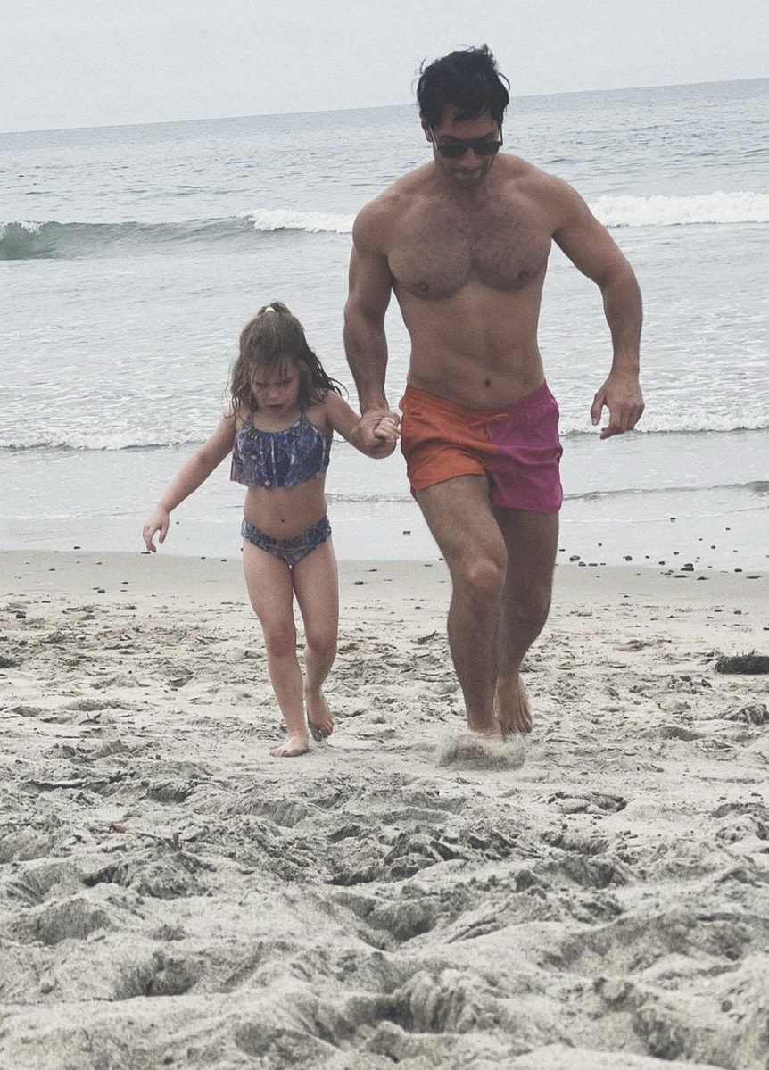 Jwan Yosef and his kids