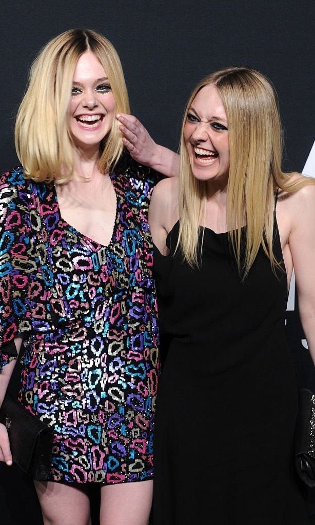 Sisters Elle and Dakota Fanning.
<br>
Photo: WireImage