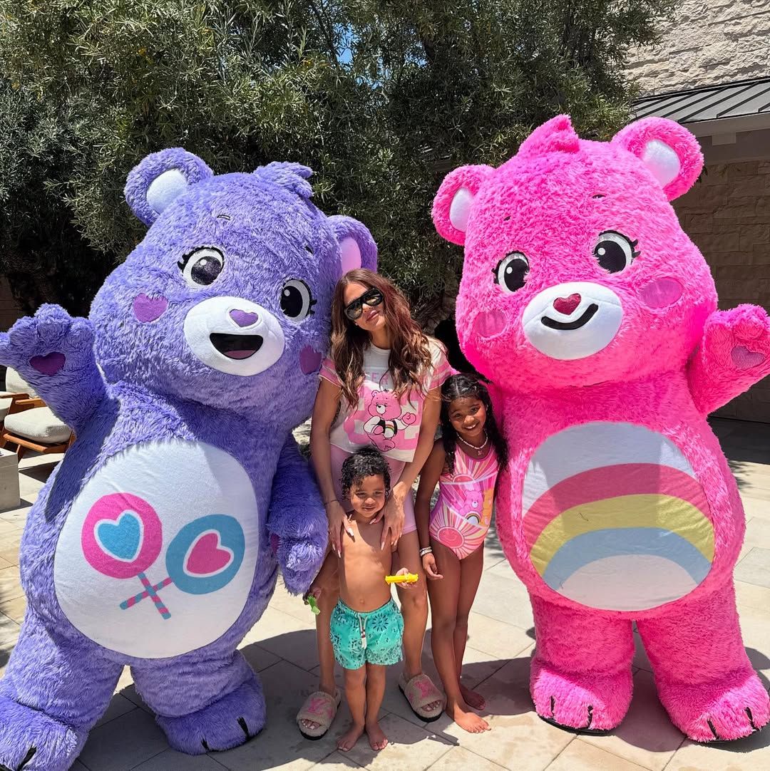 The mom of 2 made her party kid friendly with the Care Bears theme