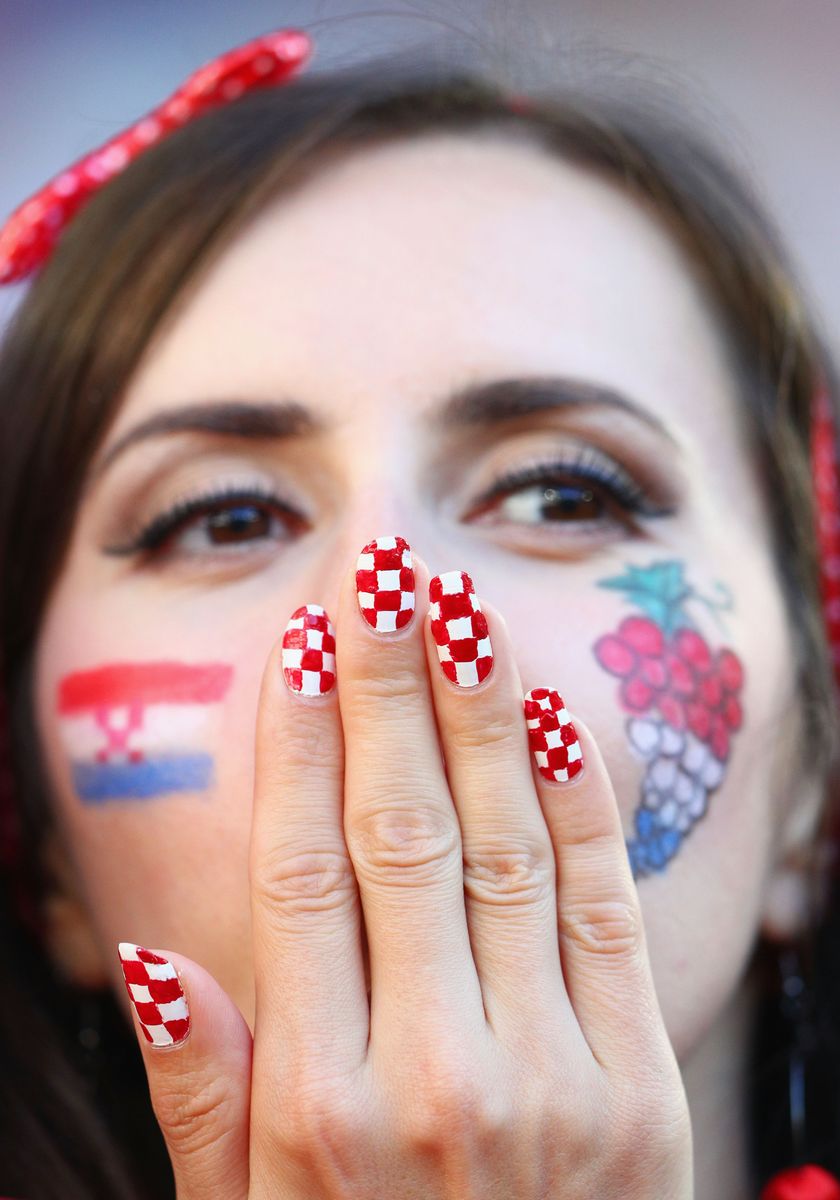 Team Color Nails