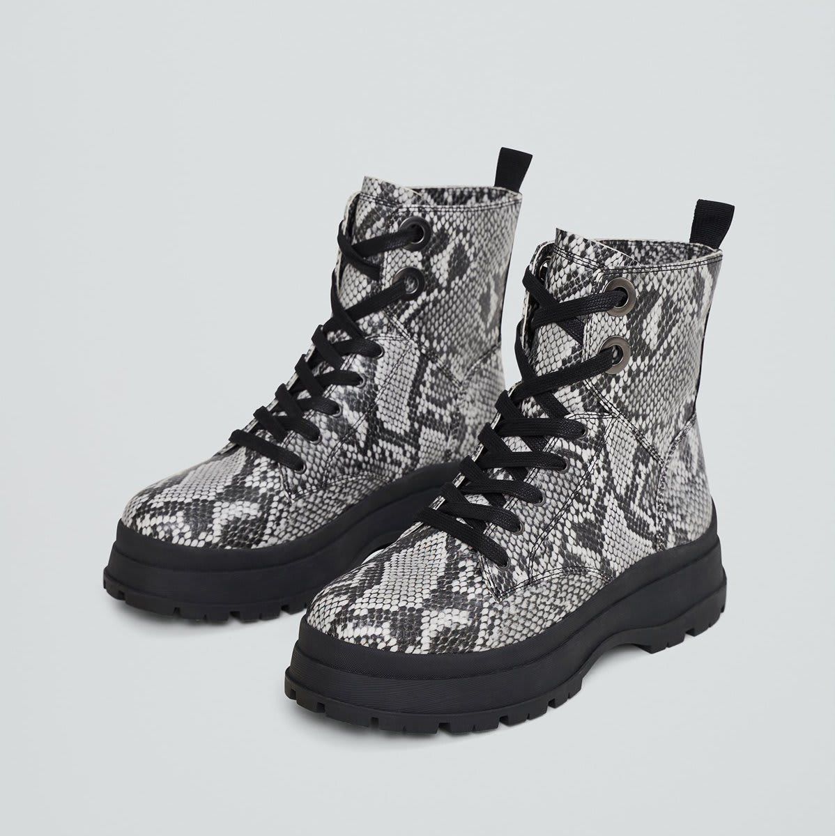 Budget-friendly snow boots you might want to buy in 2021
