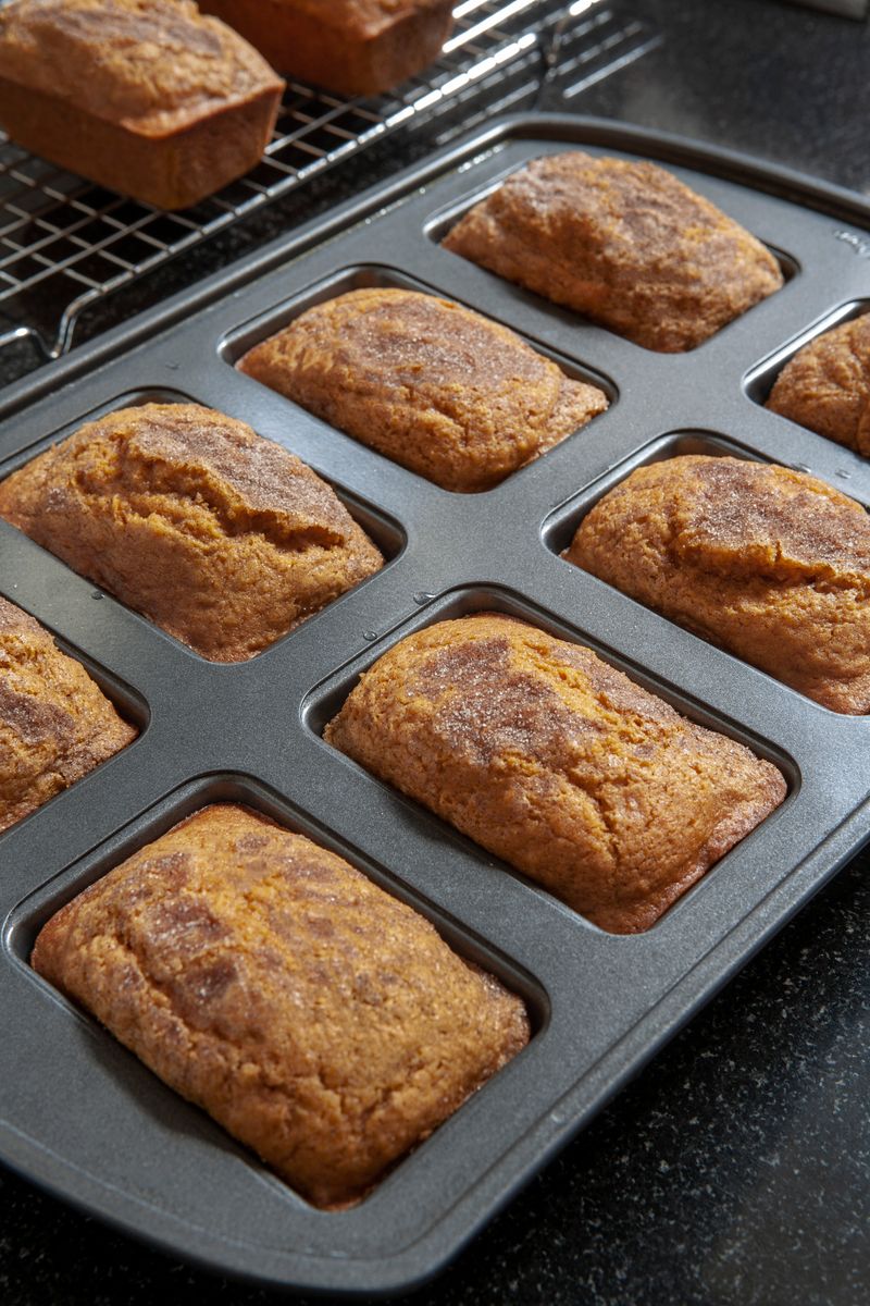 Mini Pumpkin Breads 
