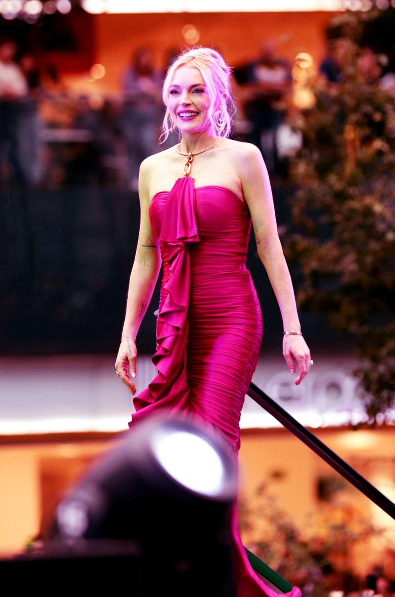 Lindsay Lohan Stuns in Pink During Her Stylish and Triumphant Return to Mexico
