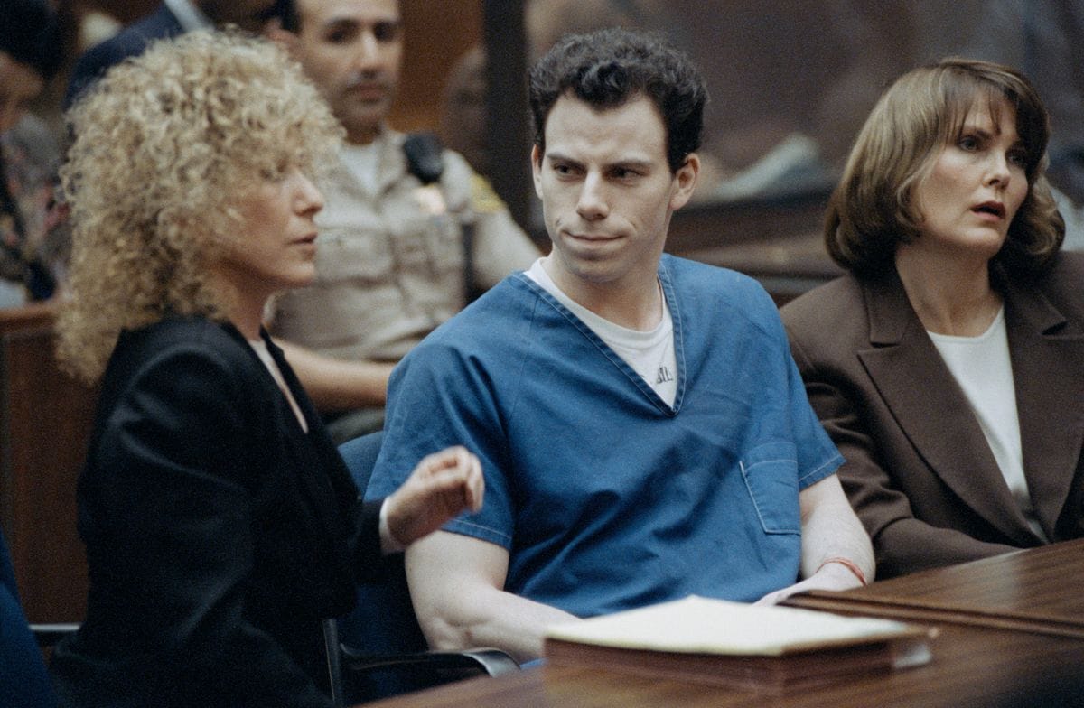Trial of the Menendez brothers in Los Angeles - From left to right : Attorney of Erik Menendez : Leslie Abramson, Erik Menendez, attorney Marcia Morrissey. Los Angeles, 9th March 1994.