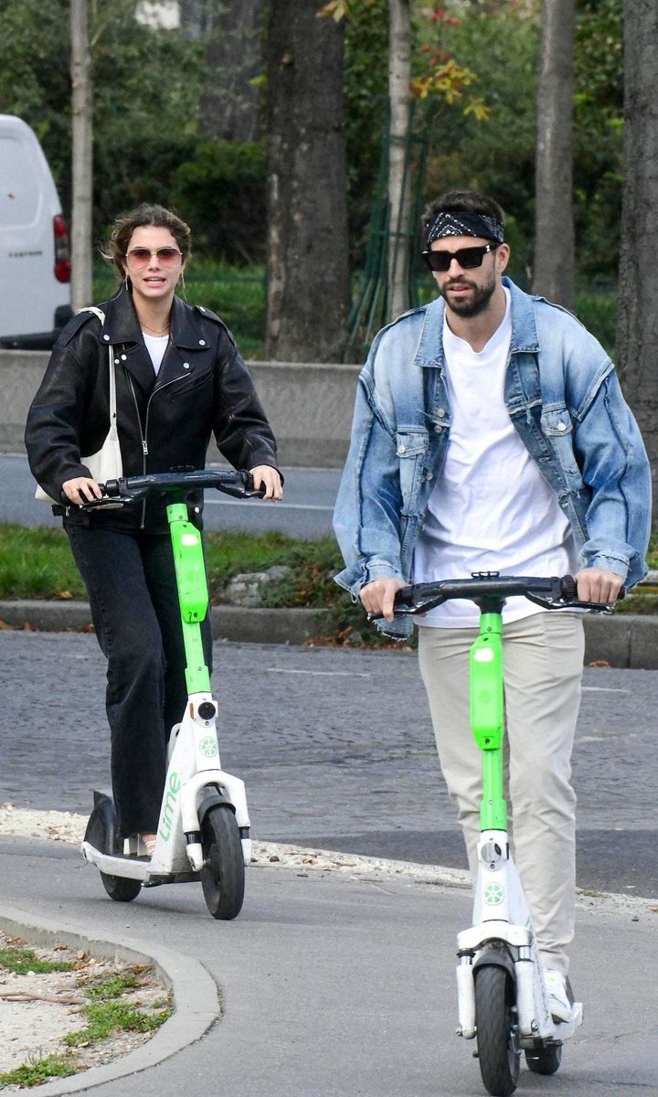Pique and Clara Chia