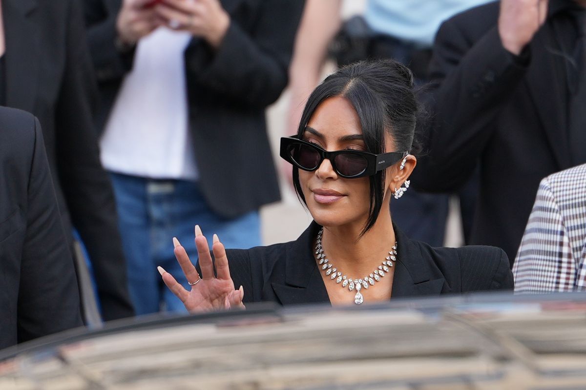 Kim Kardashian exits the trial at the Palais de Justice