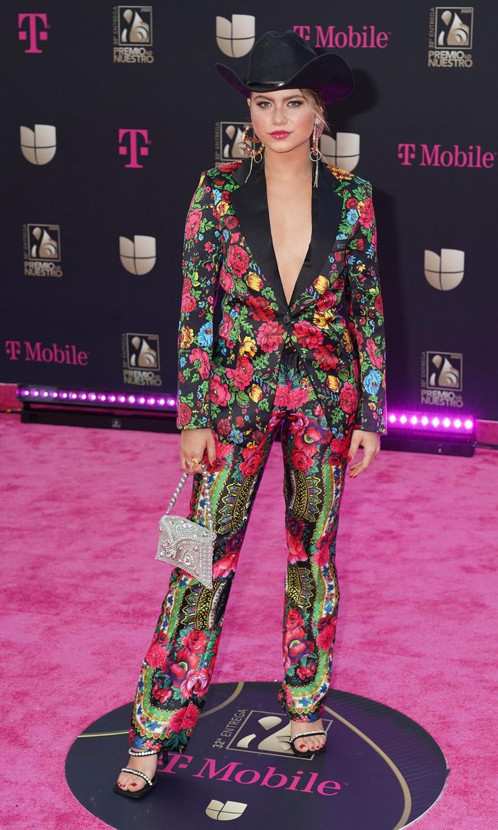 Premio lo Nuestro 2020 best dressed red carpet
