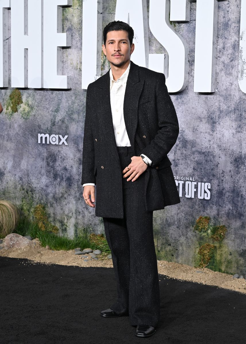 While it remains unclear if Jessica Alba and Danny Ramirez are romantically linked or just friends, their time together has certainly sparked speculation.