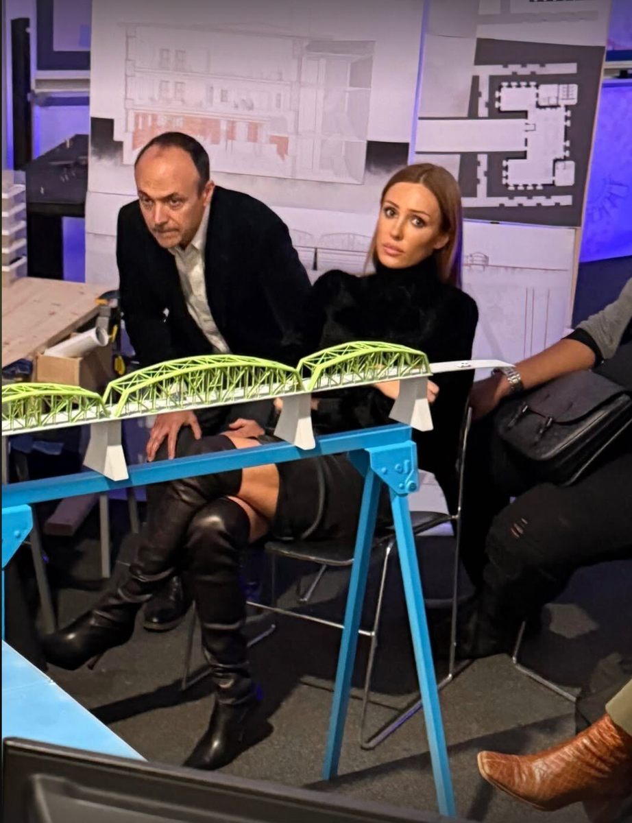 Censori appeared at Columbia University Graduate School of Architecture, Planning and Preservation, where she served as a guest critic for a final review session in the Advanced Studio IV program. 