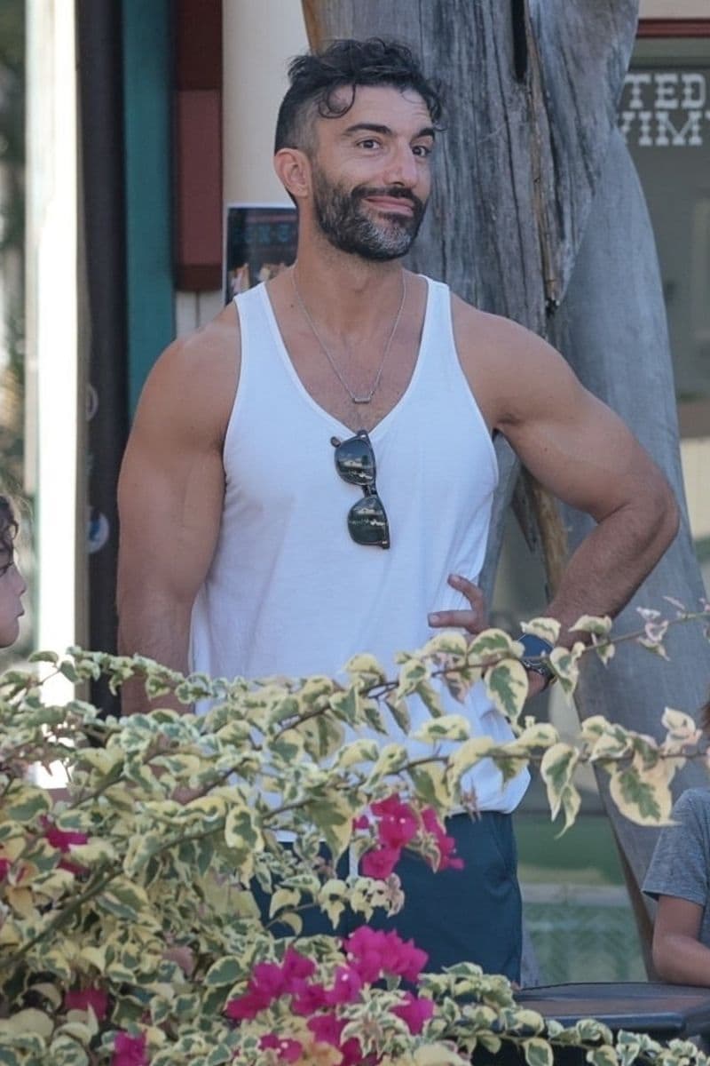 Justin Baldoni is seen for the first time with a new haircut amid Blake Lively legal battle