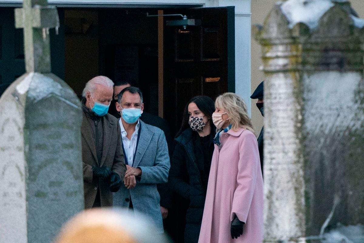 US President-elect Joe Biden (L) and his wife Jill Biden (R) talk with Ashley Biden (2nd R) and her husband Howard Krein (C) as they depart St. Joseph on the Brandywine Roman Catholic Church after morning mass in Wilmington, Delaware on December 18, 2020. - Biden lost his first wife Neilia and daughter Naomi in a car accident on this date in 1972. (Photo by Alex Edelman / AFP) (Photo by ALEX EDELMAN/AFP via Getty Images)