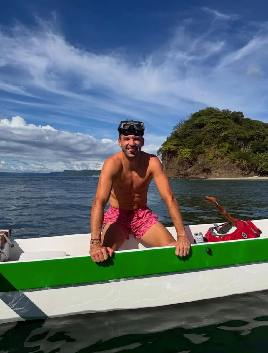 Grigor also shared more of the adventurous side of the trip, including a nighttime zipline ride through the tropical jungle.