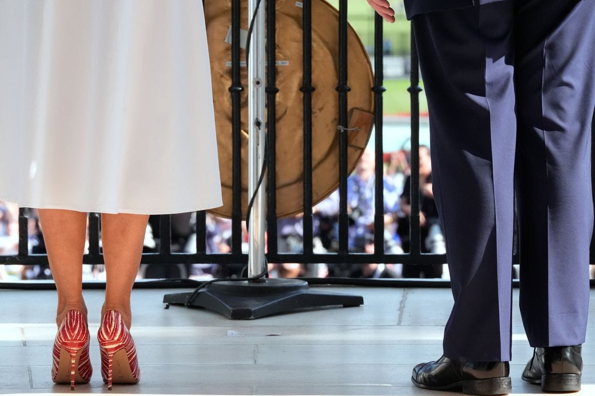 These red-hot Manolos finish the First Lady's look.
