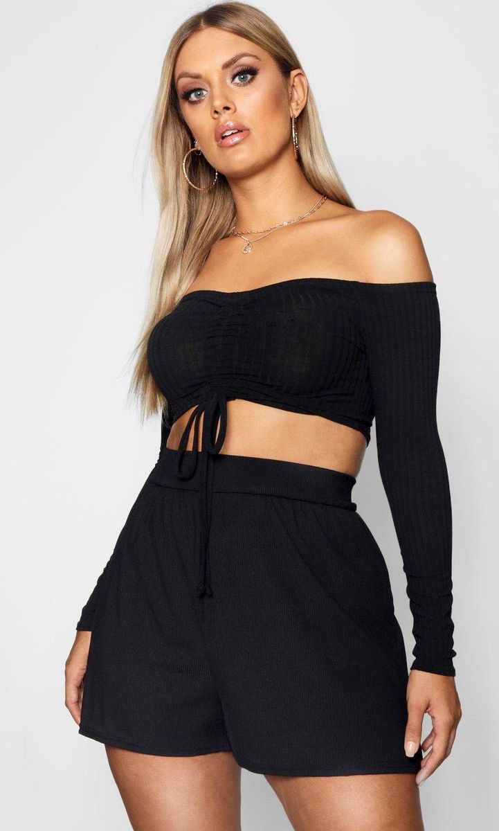Black, high-waisted shorts from Boohoo