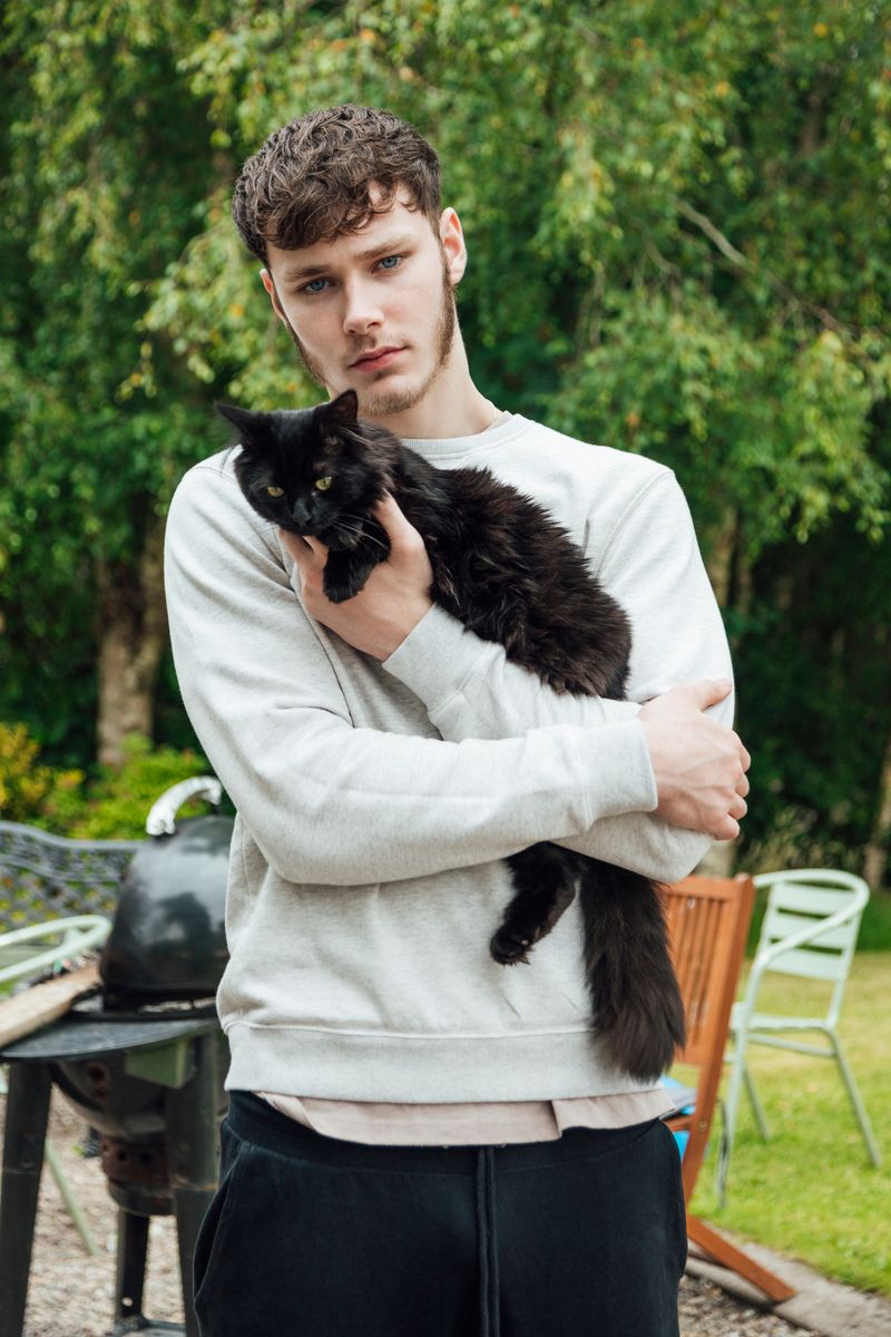 Dating is so bad we are comparing them to animals