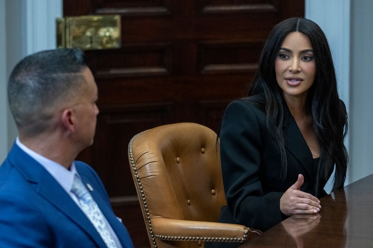  Kim Kardashian attends an event to discuss criminal justice reform with Vice President Kamala Harris at the White House in 2024