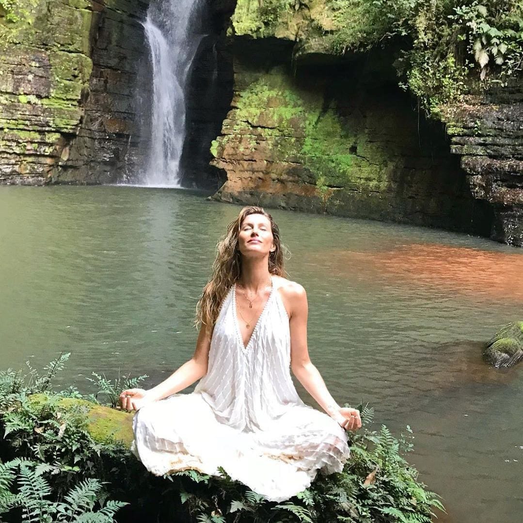 Gisele Bundchen meditation session