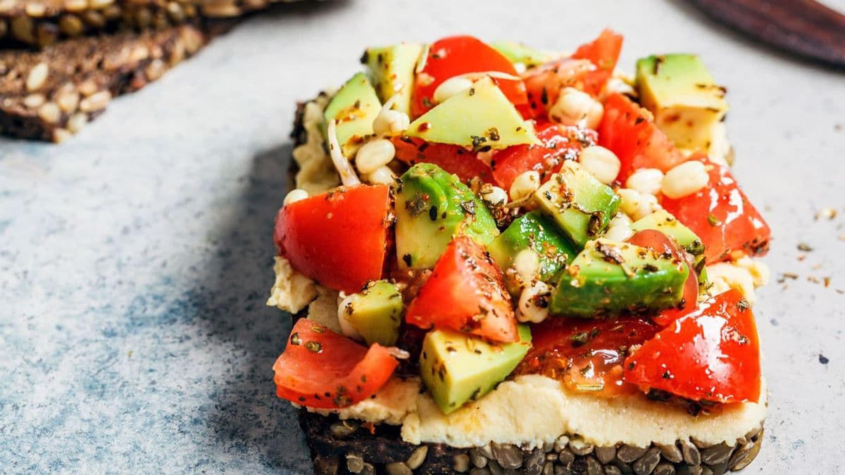 Powerfull toast with avocado and hummus