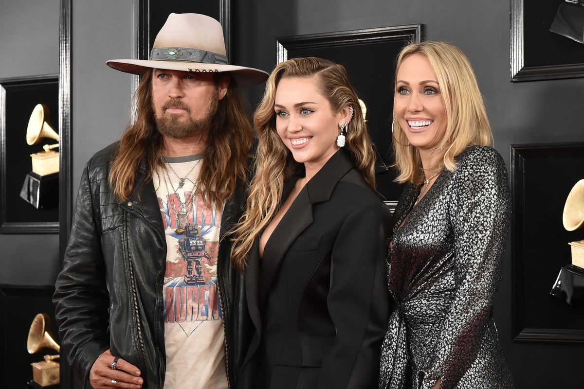 Billy Ray Cyrus, Miley Cyrus and Tish Cyrus 
